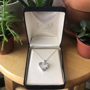 Zale’s Heart Necklace